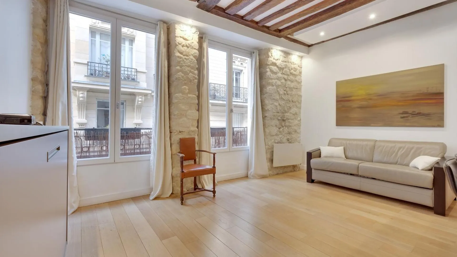 Marais - Appartement Parisien Pour 5 Personnes